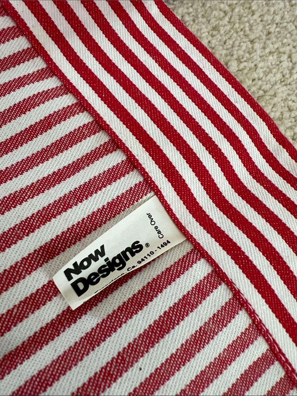 NEVER USED Kitchen Apron with Front Pocket - Picture 7 of 7